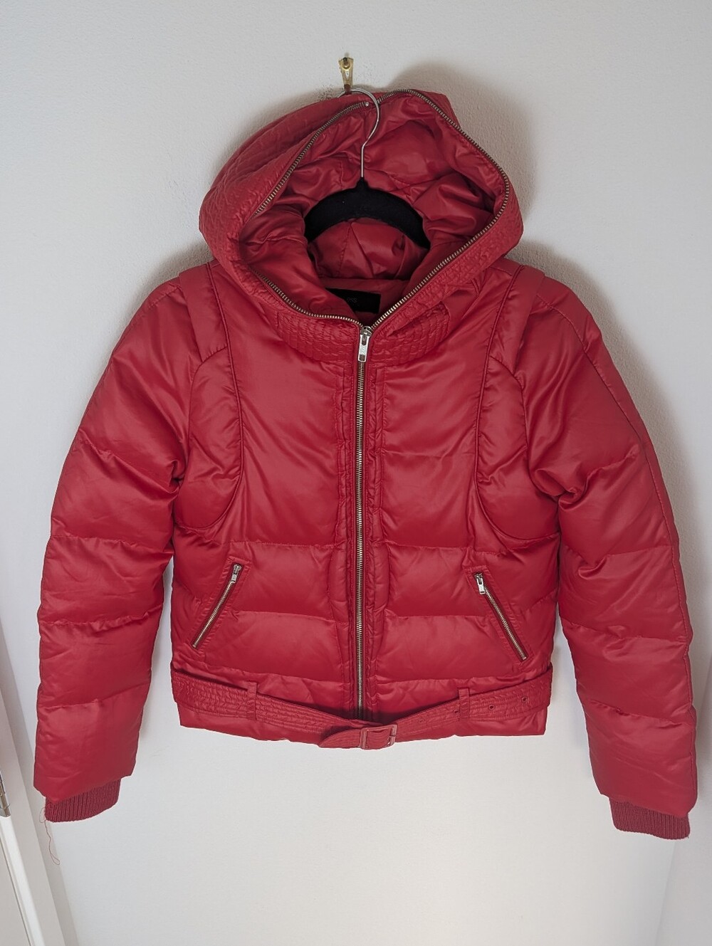 Less Red short hooded Puffer Jacket Size s outdoor winter Fall